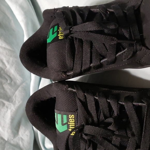 Vintage Y2K Etnies Black and Green Men's Size 8.5 - Picture 3 of 14